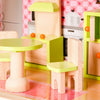 Puppenhaus aus Holz - Ein Geschenk für Kinder