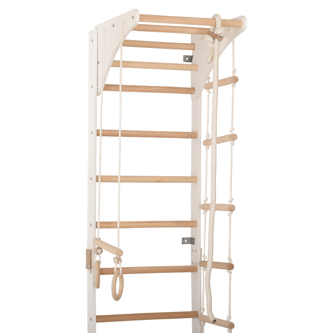 Sprossenwand mit höhenverstellbarem Reck, Kletterseil, Ringen und beidseitigem Kletterbrett – Kompakter Indoor-Fitnesspark für die ganze Familie (SPR C+slide white)