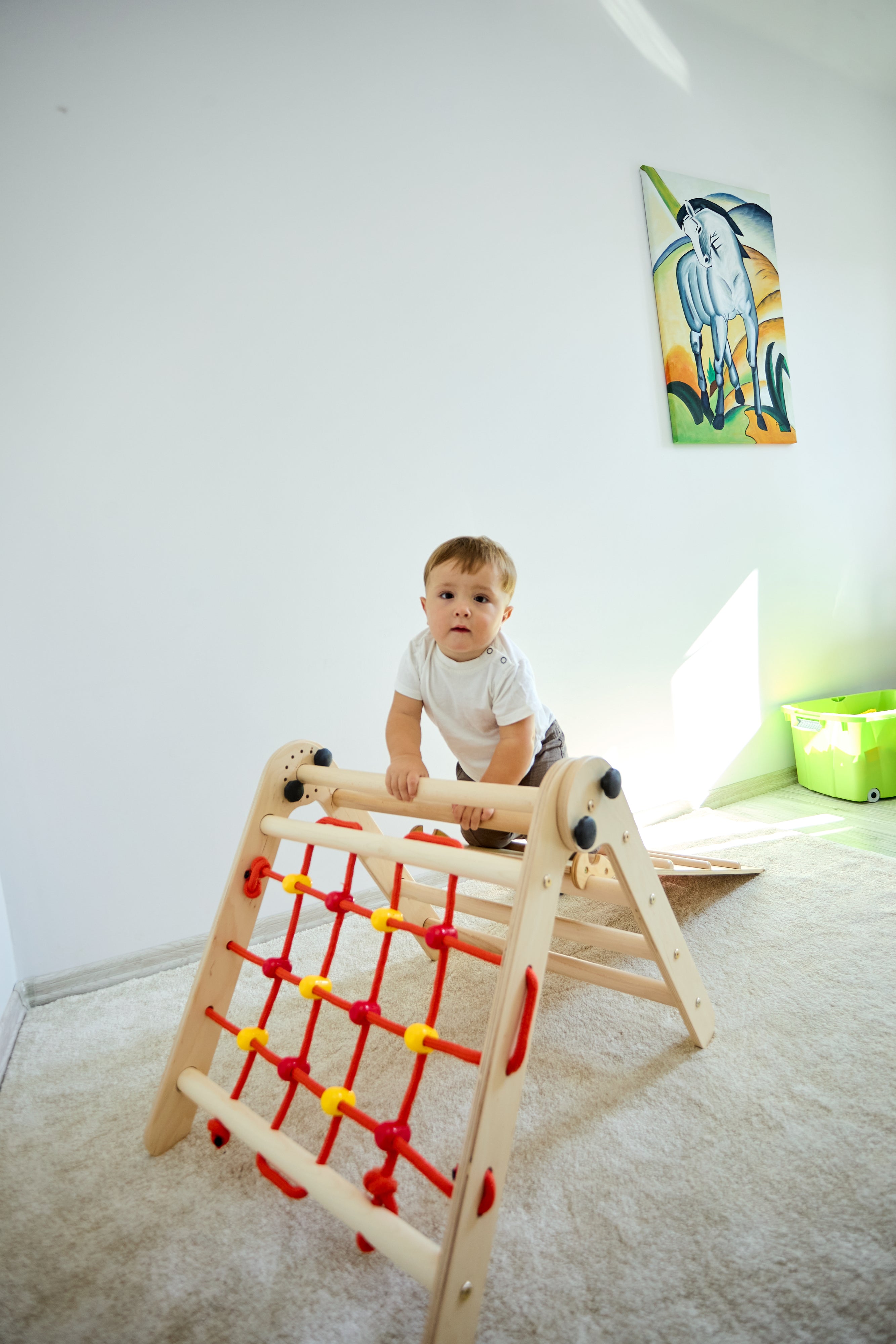 Kletterdreieck - Indoor-Leiter mit Kletternetz - Holzrahmen für Kinder, Lack auf Wasserbasis - 50 kg Tragkraft (Anet)